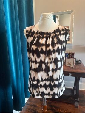 Calvin Klein Black, Brown, & White Patterned Sleeveless Camisole